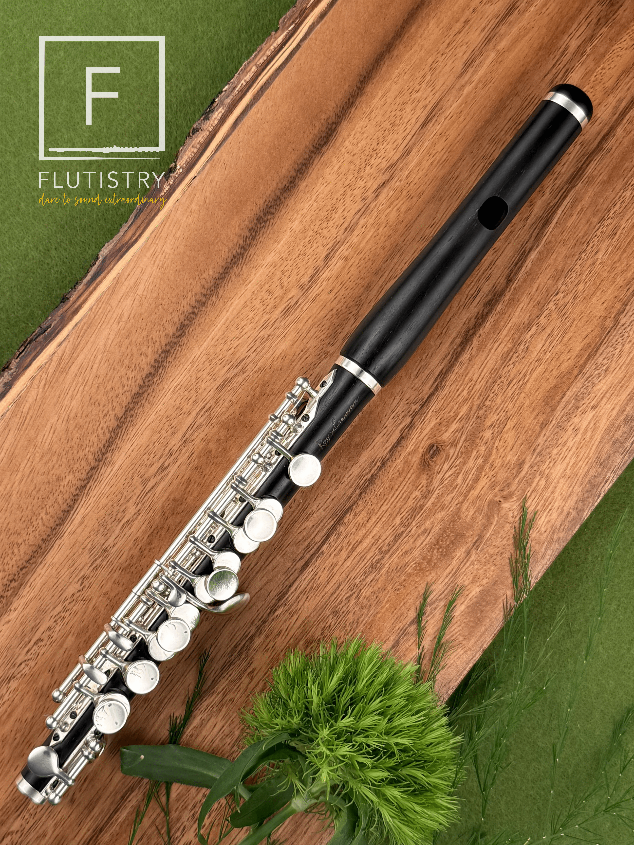 Roy Seaman - Grenadilla - 4899 - FLUTISTRY